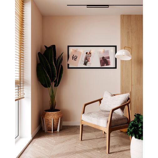 Рамка для фотографий с подсветкой Everyday (22х38 см, черная) Рамка для фотографий с подсветкой Everyday (22х38 см, черная)