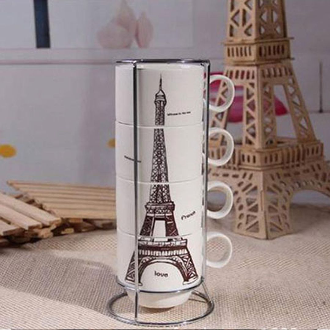 Набор чашек Эйфелева башня В интерьере