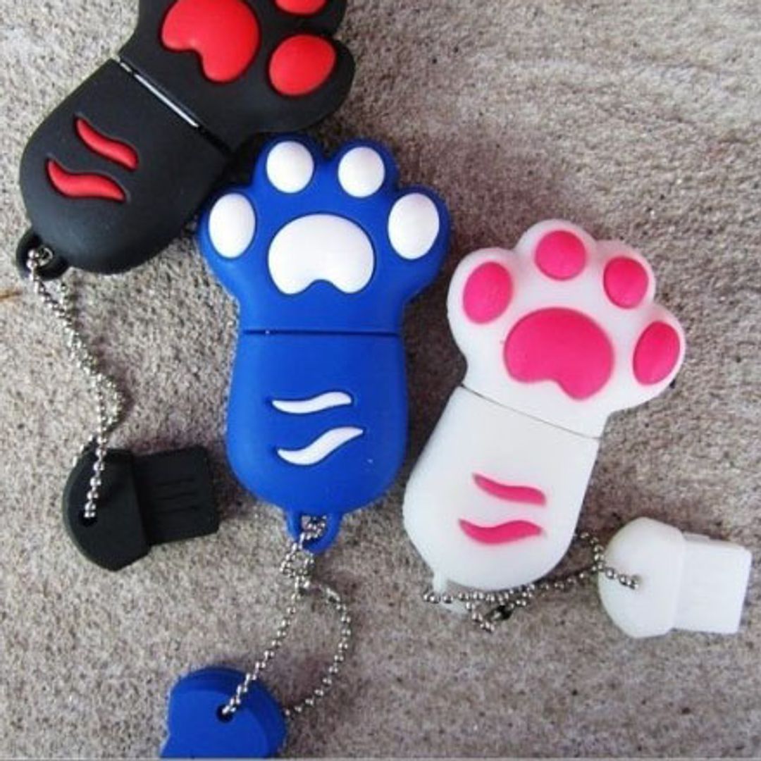 Флешка Кошачья лапа 8Гб в ассортименте Флешка Кошачья лапа 8Гб в ассортименте