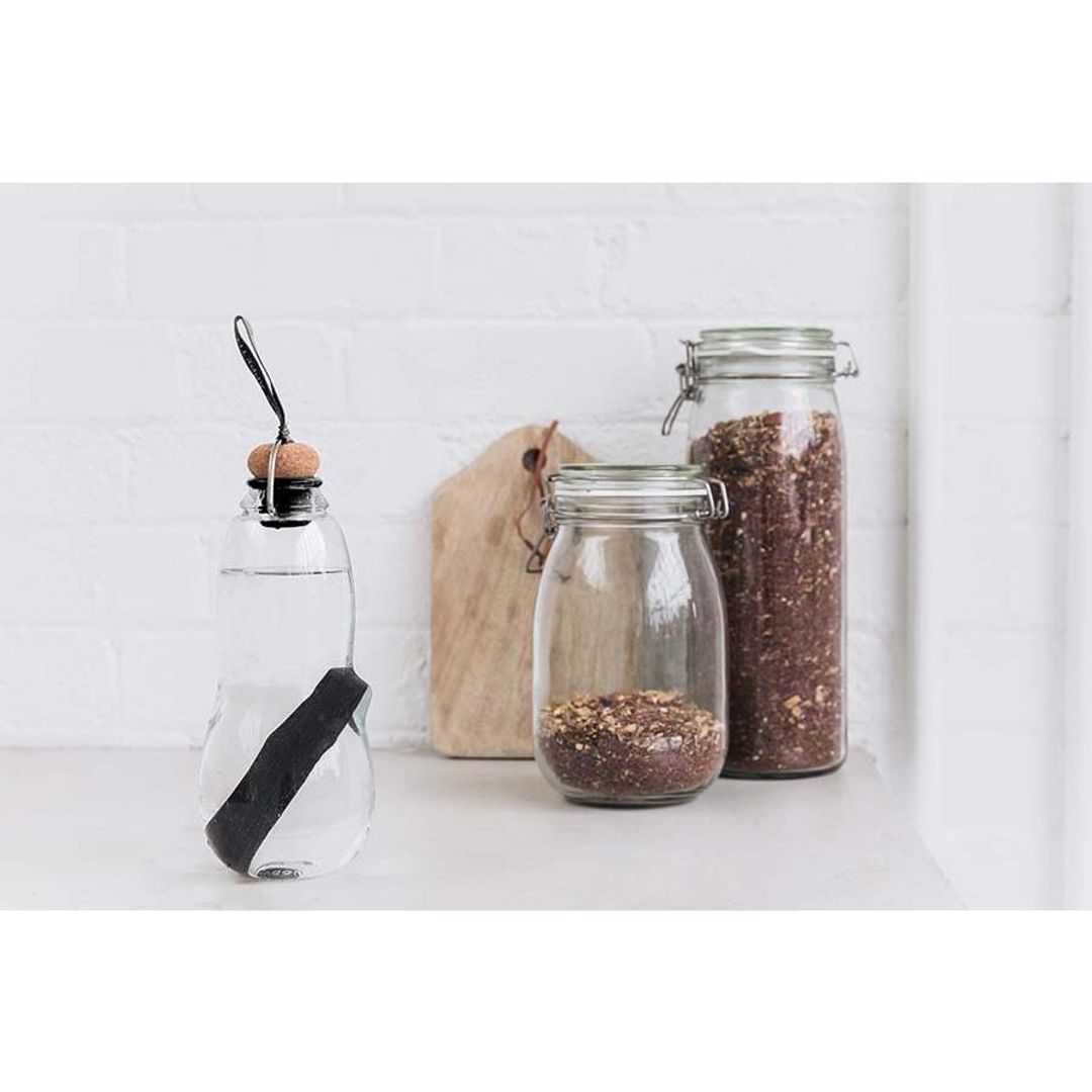 Экобутылка с фильтром Eau Good Черная (800 мл) Экобутылка с фильтром Eau Good Черная (800 мл)