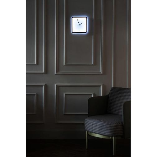 Часы настенные Woodstock с подсветкой