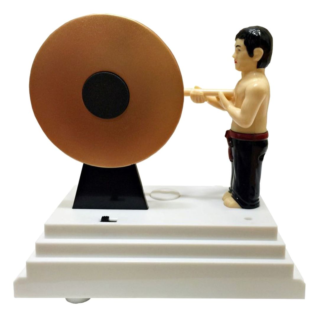 Будильник с гонгом Брюс Ли