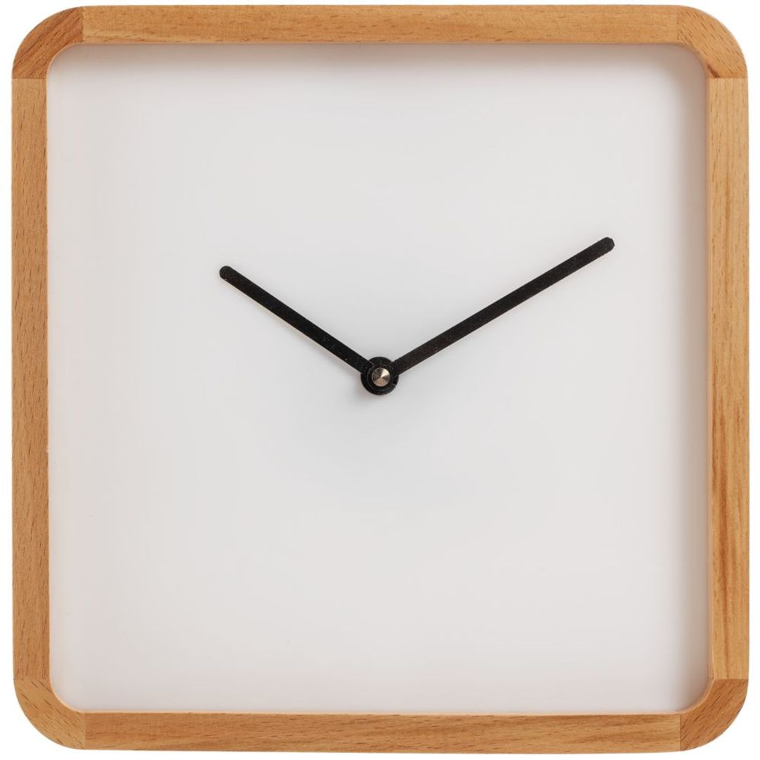 Часы настенные Woodstock с подсветкой