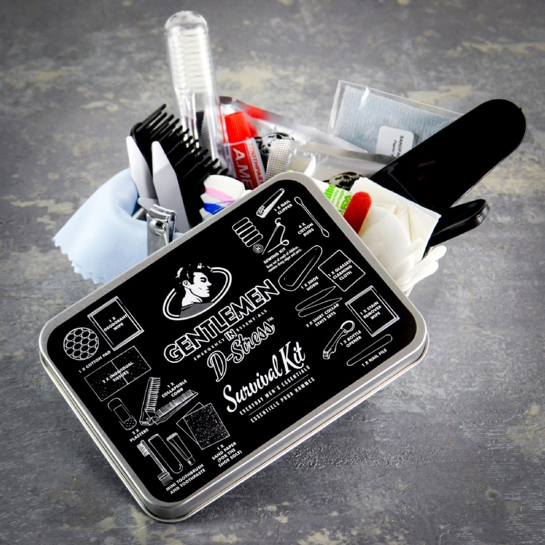 Набор для выживания джентельмена D-Stress Emergency Kit (24 предмета) Набор для выживания джентельмена D-Stress Emergency Kit (24 предмета)