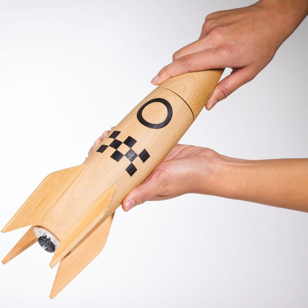 Светлый Светлый