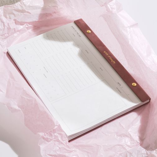 Планнер для красивой жизни Очень бархатный ежедневник (А4) Планнер для красивой жизни Очень бархатный ежедневник (А4)