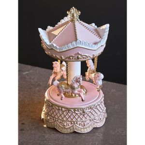 Новогодний музыкальный декор Magic Melody из коллекции New Year Essential Новогодний музыкальный декор Magic Melody из коллекции New Year Essential