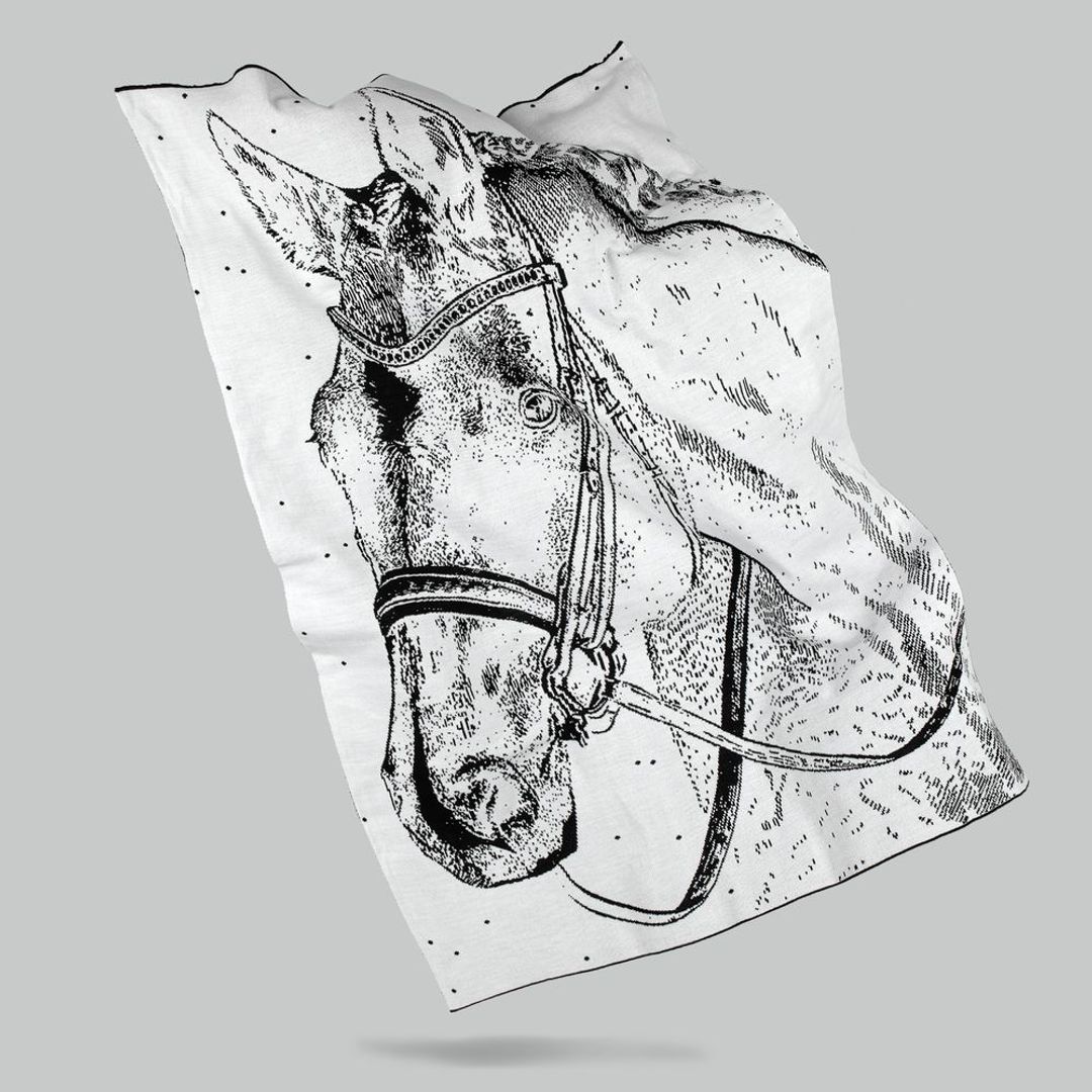 Плед Вороной Плед Вороной