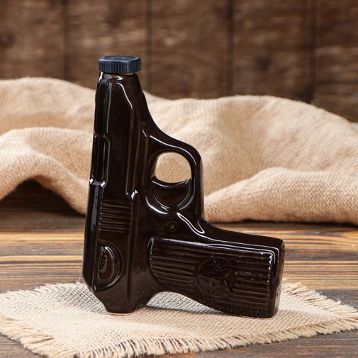 Штоф с рюмками Пистолет Макарова (2 шт) Штоф с рюмками Пистолет Макарова (2 шт)