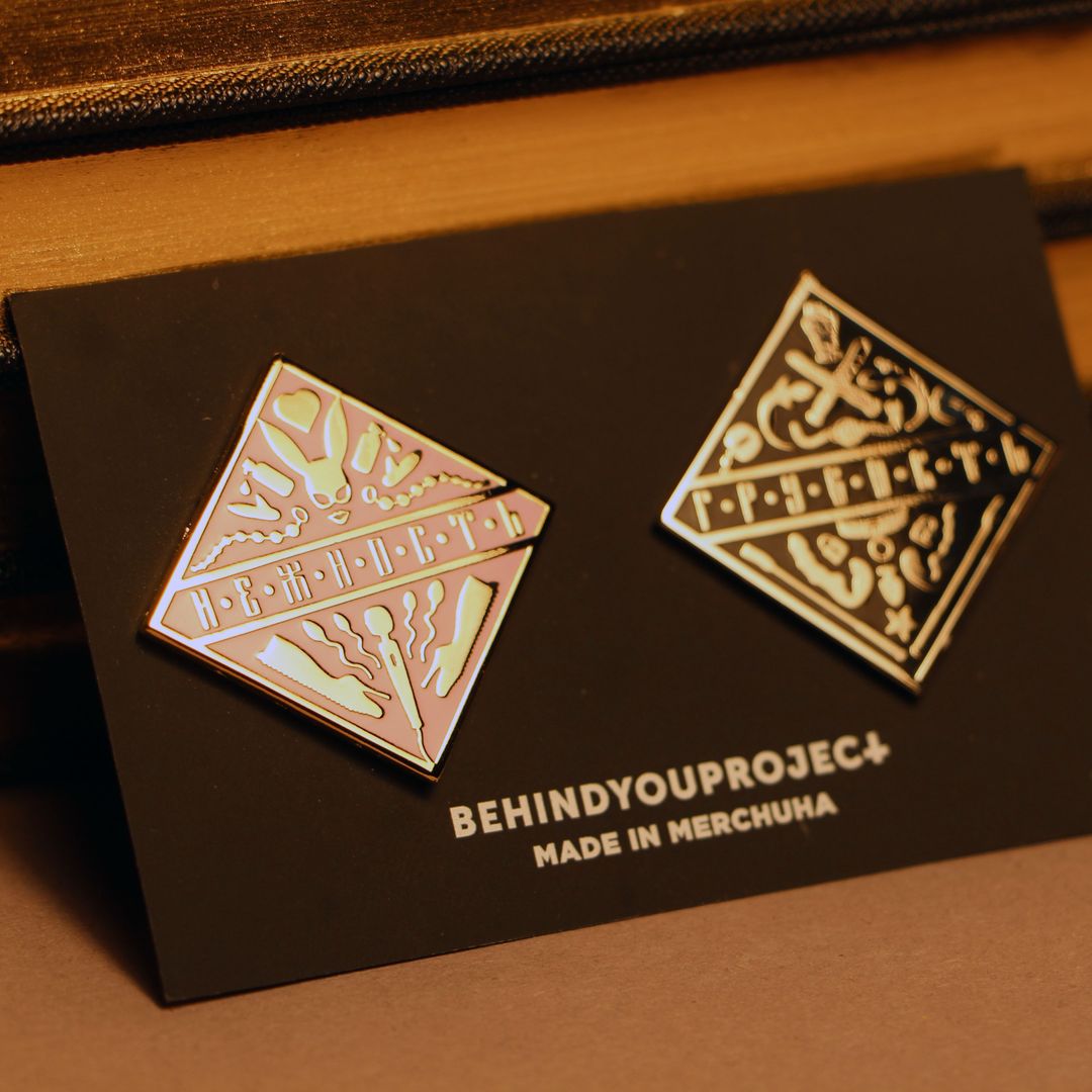 Набор значков Нежность и Грубость (2 шт)