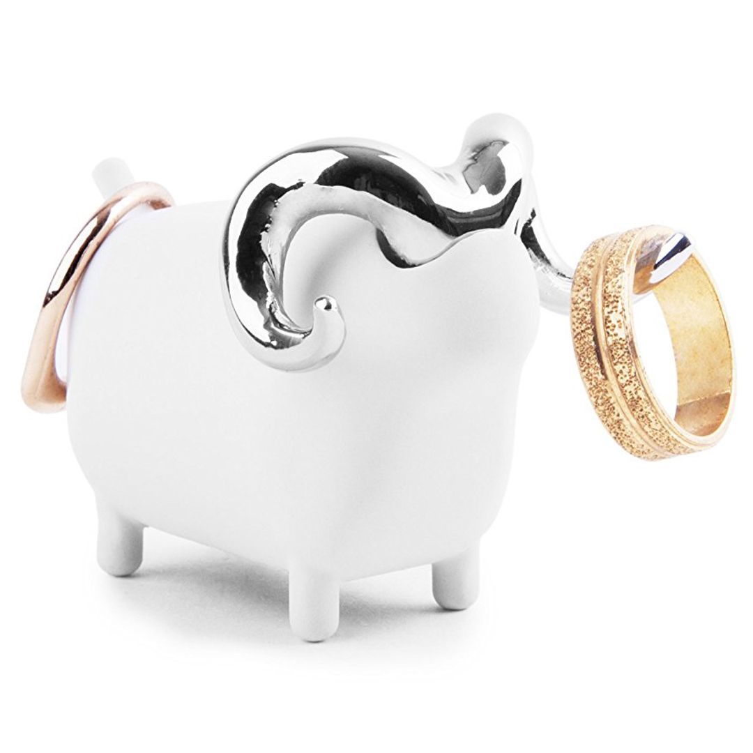 Белый Белый