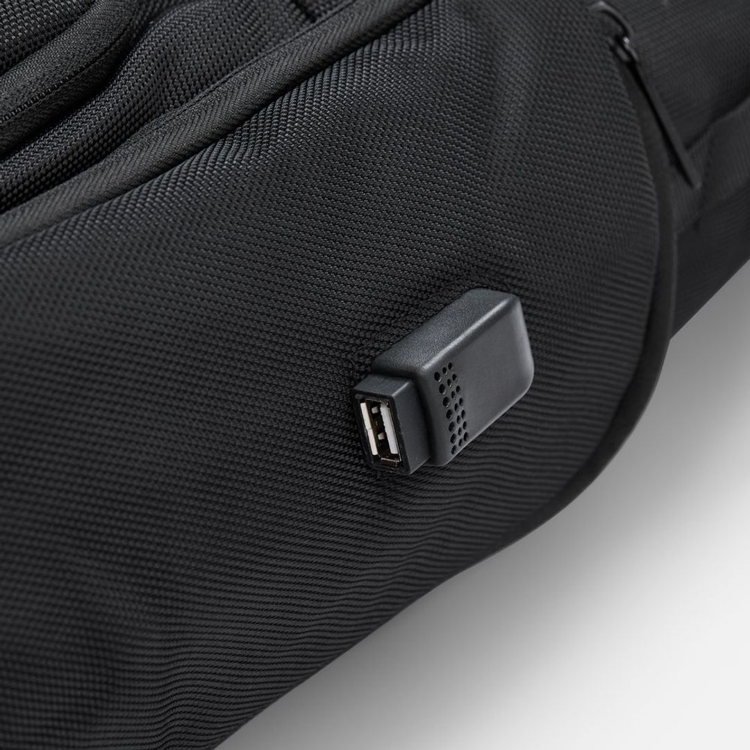 Рюкзак decaPolis (черный)