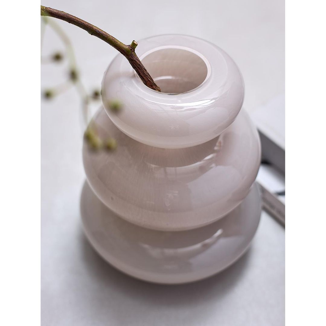 Ваза Riverstone, 20 см, жемчужно-серая