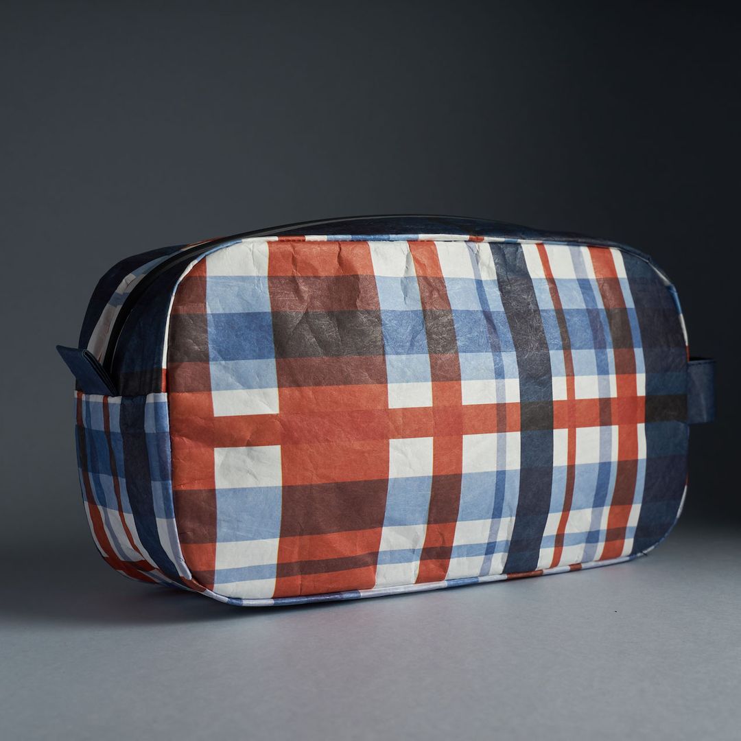 Сумочка для путешествий New travel kit New Checkbag Сумочка для путешествий New travel kit New Checkbag