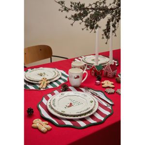 Набор из двух тарелок Nordic winter из коллекции New Year Essential, 26,5 см Набор из двух тарелок Nordic winter из коллекции New Year Essential, 26,5 см