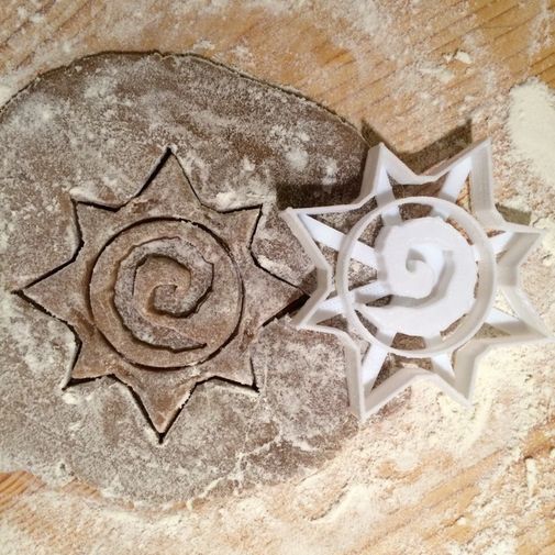 Форма для печенья Hearthstone (эмблема) Форма для печенья Hearthstone (эмблема)