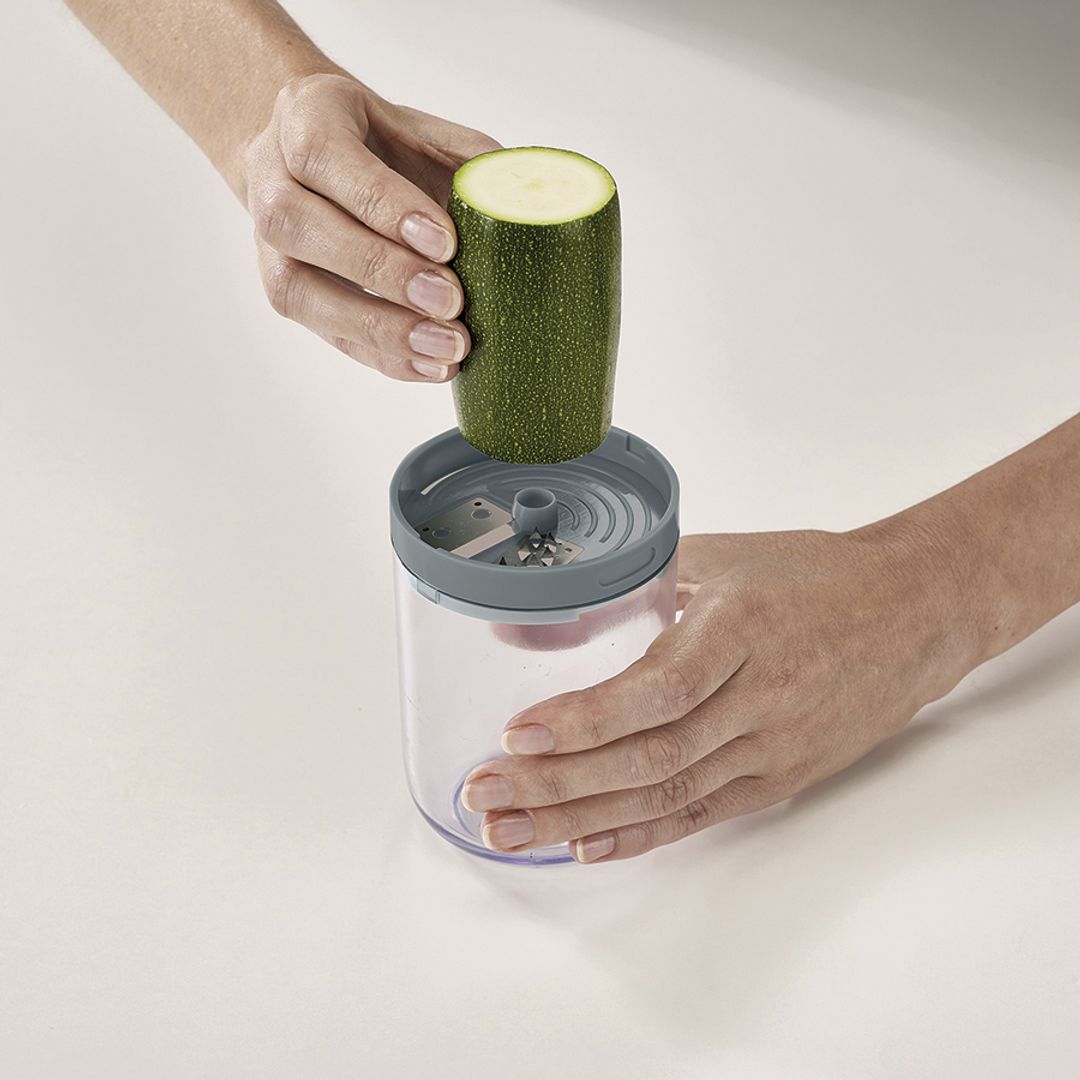 Терка спиралайзер с тремя лезвиями и контейнером для хранения Spiro