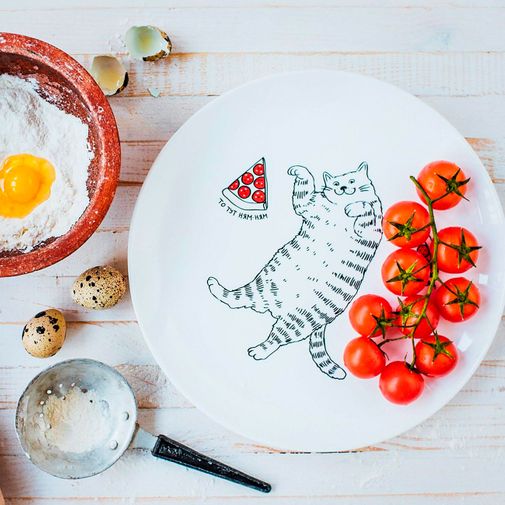 Тарелка Кот с пиццей То тут ням-ням, то там кусь-кусь Тарелка Кот с пиццей То тут ням-ням, то там кусь-кусь