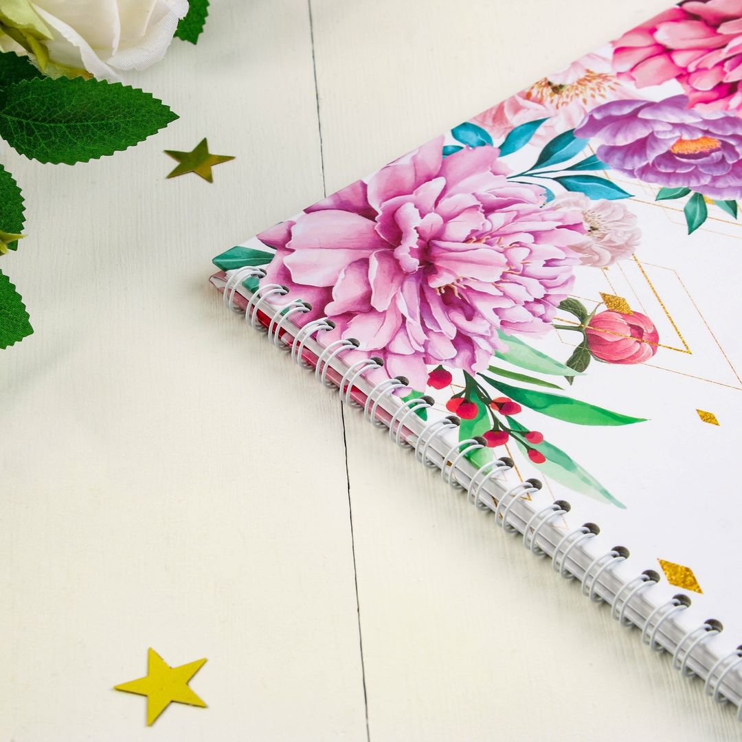 Книга пожеланий с вопросами Нежные цветы Книга пожеланий с вопросами Нежные цветы