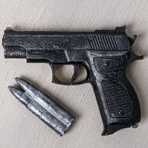 Подарочный набор 23 февраля Настоящий герой (мыло-пистолет и мыло-пуля) Подарочный набор 23 февраля Настоящий герой (мыло-пистолет и мыло-пуля)