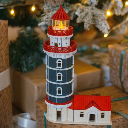 Модель сборная Маяк в пос. Турка (озеро Байкал) Модель сборная Маяк в пос. Турка (озеро Байкал)