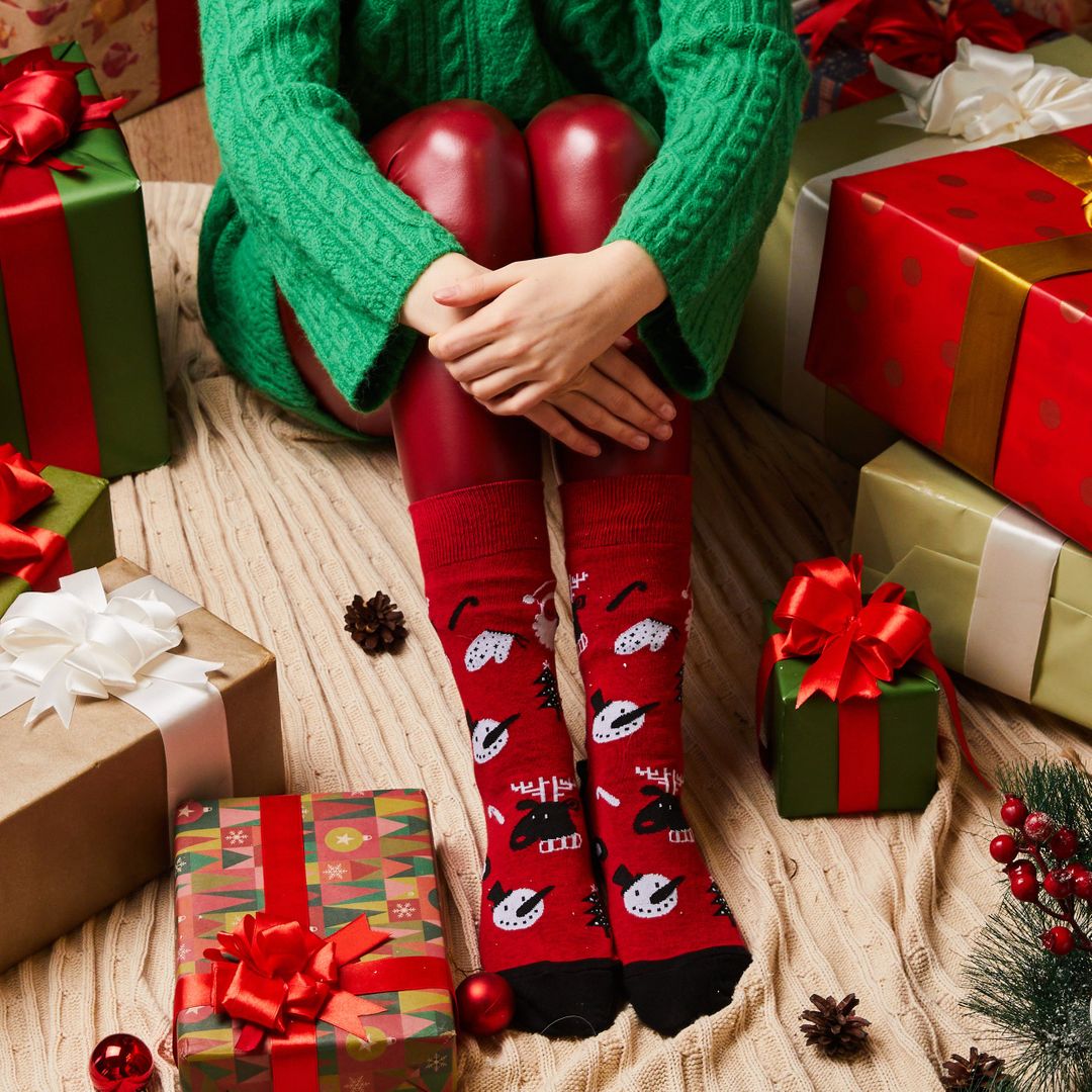 Носки Если что, там олень язык показывает