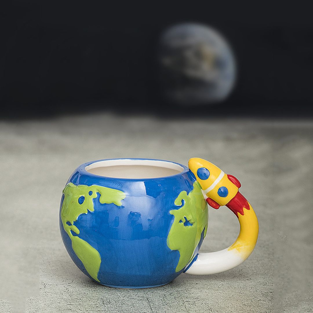 Кружка Полет вокруг Земли