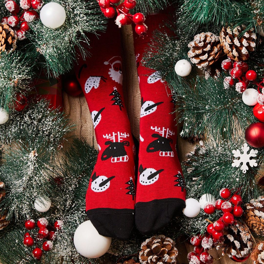 Носки Если что, там олень язык показывает