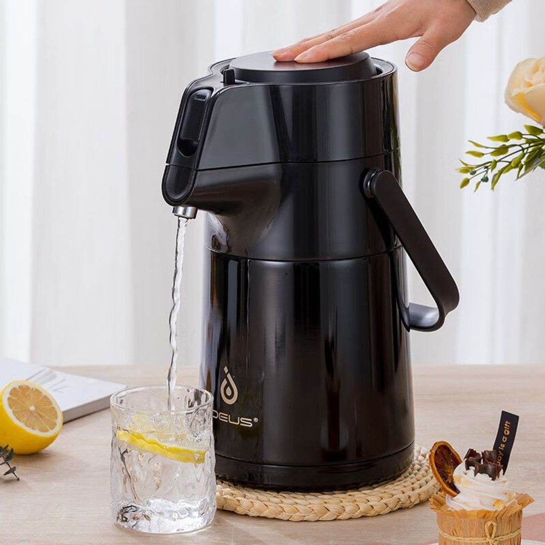 Термос с помпой Jiayi (Черный) Термос с помпой Jiayi (Черный)