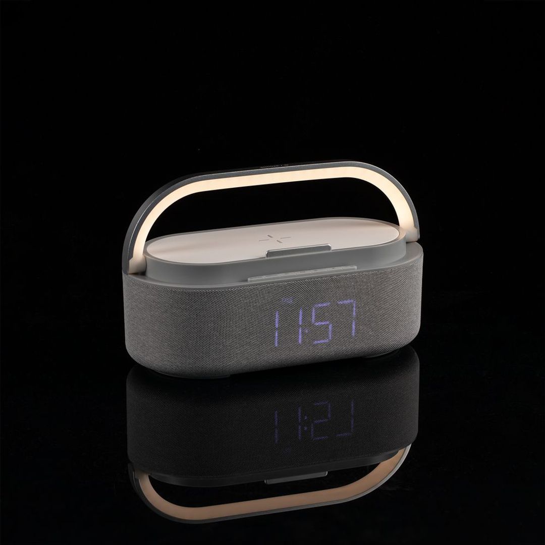 Колонка с часами и беспроводной зарядкой Veske (Серая)