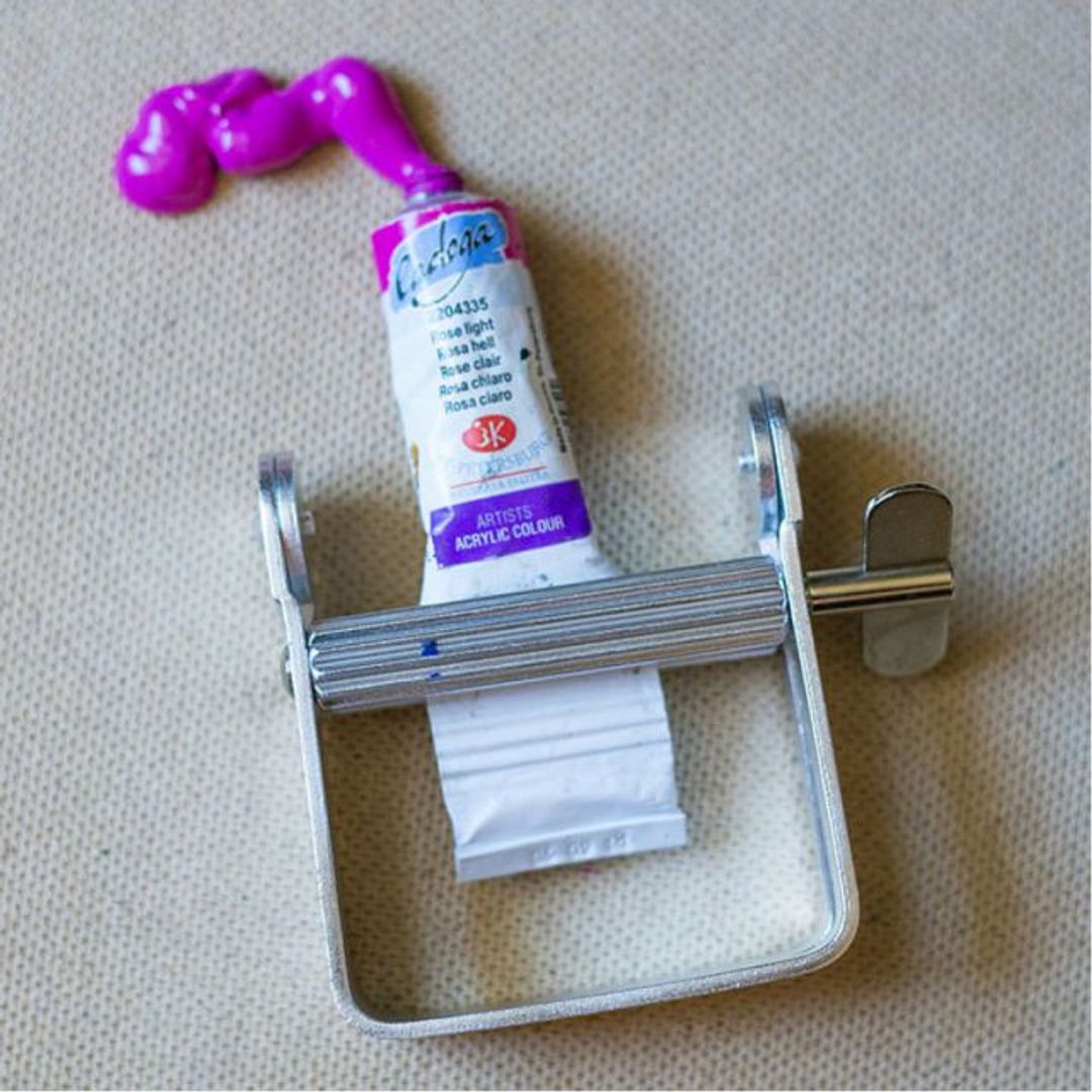 Механический пресс для тюбиков