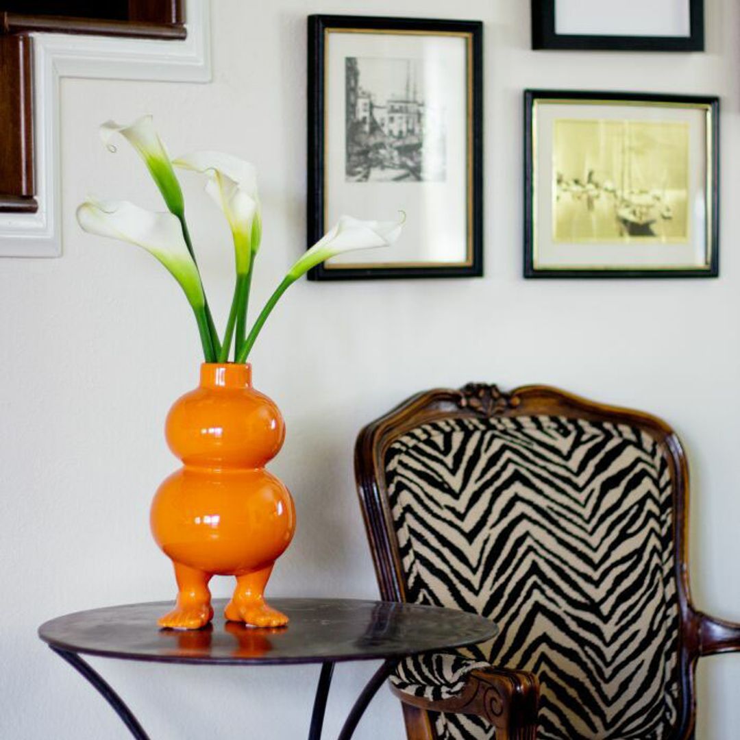 Ваза на ножках Dylan Kendall Ваза на ножках Dylan Kendall