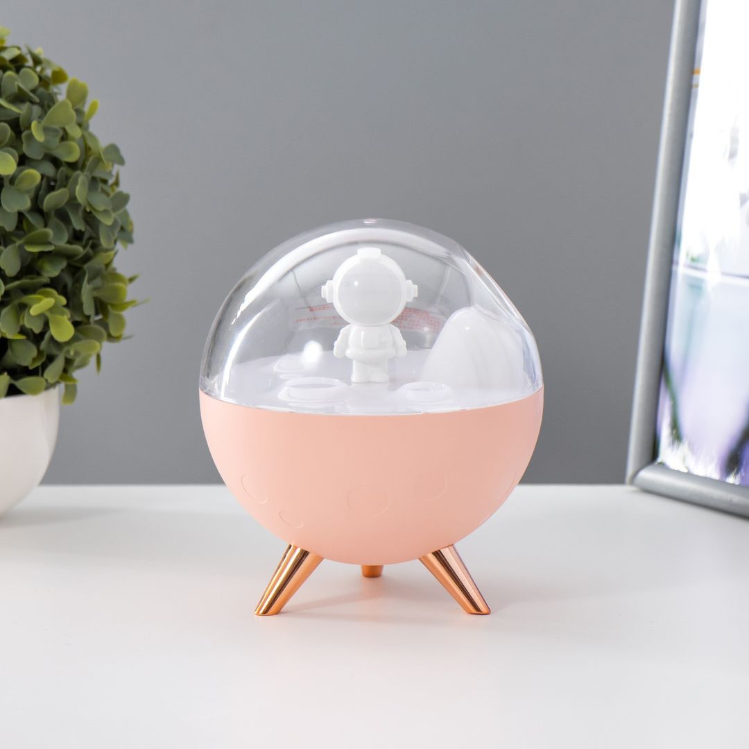 Ночник увлажнитель Космонавт Ночник увлажнитель Космонавт