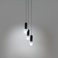 Светильник подвесной каскадный Fungus, 15х25 см, 3 плафона, белый/черный Светильник подвесной каскадный Fungus, 15х25 см, 3 плафона, белый/черный