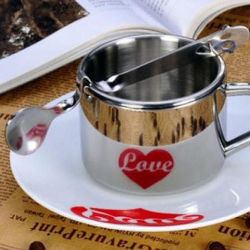 Анаморфированная кружка Love