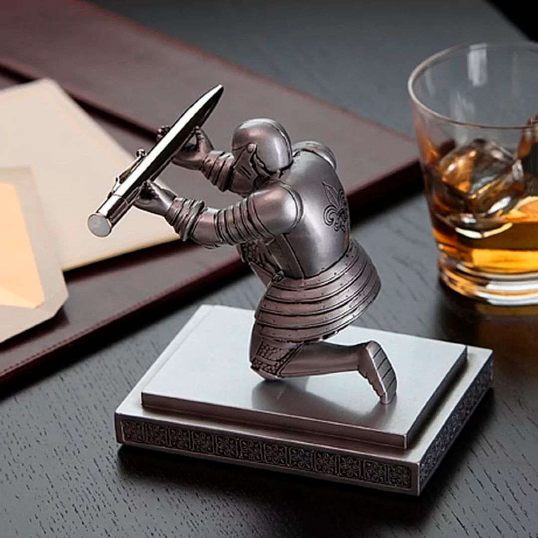 Держатель для ручки Рыцарь Executive Knight Pen Holder