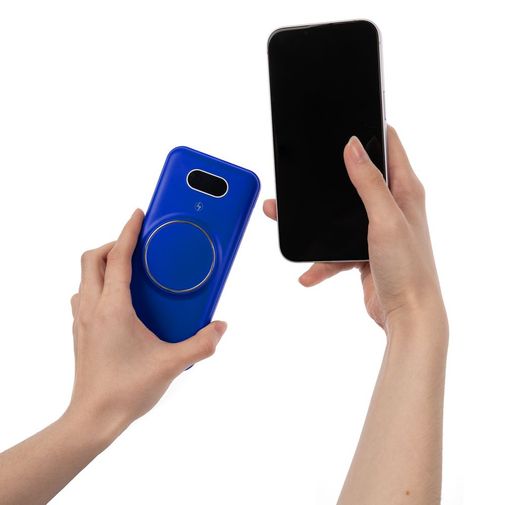 Внешний аккумулятор с функцией беспроводной зарядки Omni Qi (10000 мАч) Внешний аккумулятор с функцией беспроводной зарядки Omni Qi (10000 мАч)