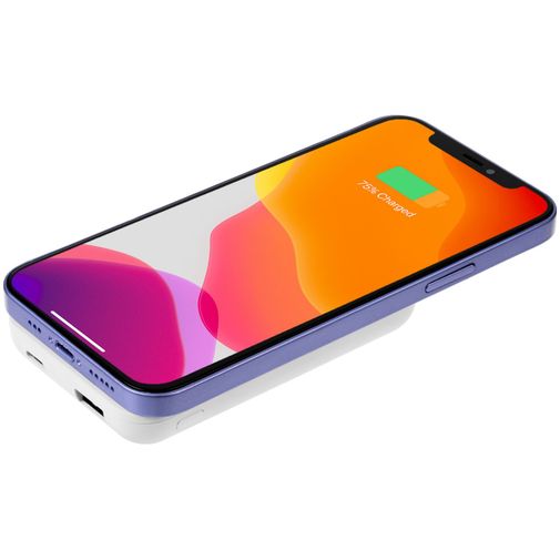 Беспроводной аккумулятор с магнитами Magback (5000 мАч) Беспроводной аккумулятор с магнитами Magback (5000 мАч)