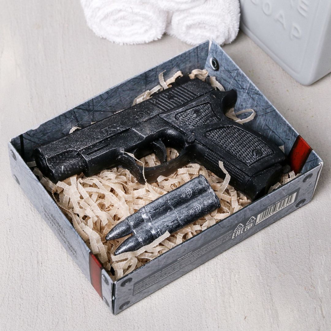 Подарочный набор 23 февраля Настоящий герой (мыло-пистолет и мыло-пуля) Подарочный набор 23 февраля Настоящий герой (мыло-пистолет и мыло-пуля)