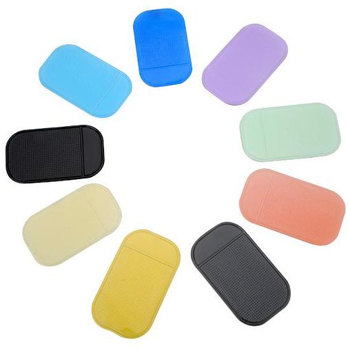 Нескользящий коврик на торпеду автомобиля Нескользящий коврик на торпеду автомобиля