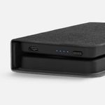 Внешний аккумулятор с беспроводной зарядкой reCover 8000 мАч (черный) Внешний аккумулятор с беспроводной зарядкой reCover 8000 мАч (черный)