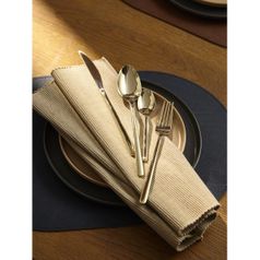 Набор столовых приборов Pure, золотистые глянцевые, 24 пред. Набор столовых приборов Pure, золотистые глянцевые, 24 пред.