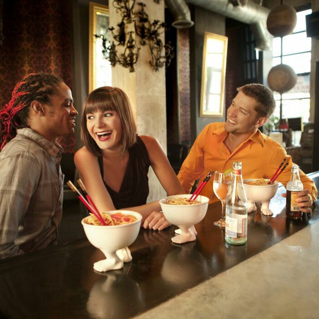 Миска на ножках Dylan Kendall