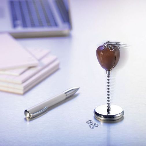 Настольная боксерская груша-органайзер Punch me! Настольная боксерская груша-органайзер Punch me!