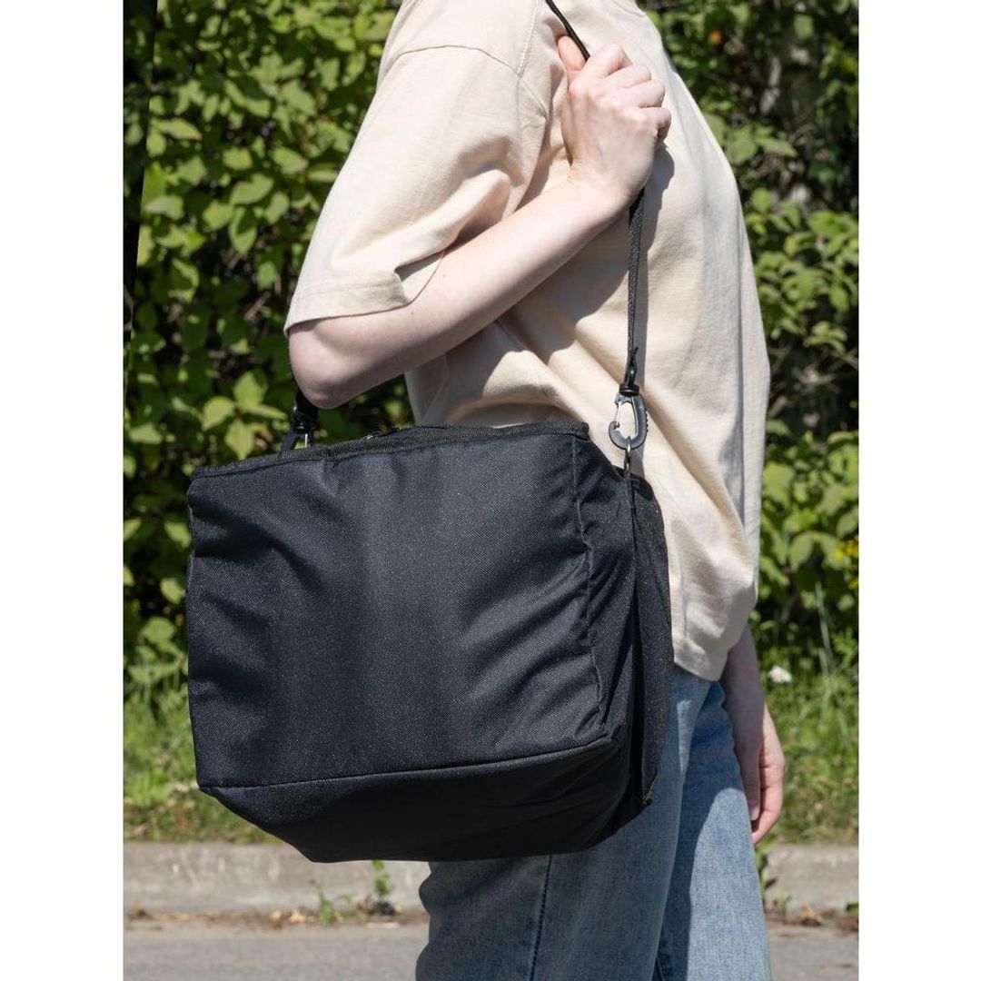 Органайзер в багажник с сумкой-холодильником Arranger (черный с серым) Органайзер в багажник с сумкой-холодильником Arranger (черный с серым)