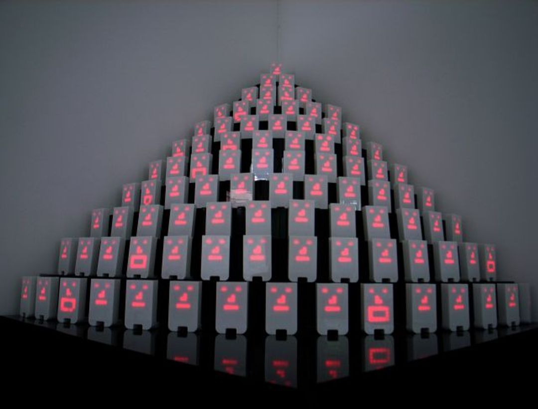 Tengu Mr Jones USB Друг Tengu Mr Jones USB Друг