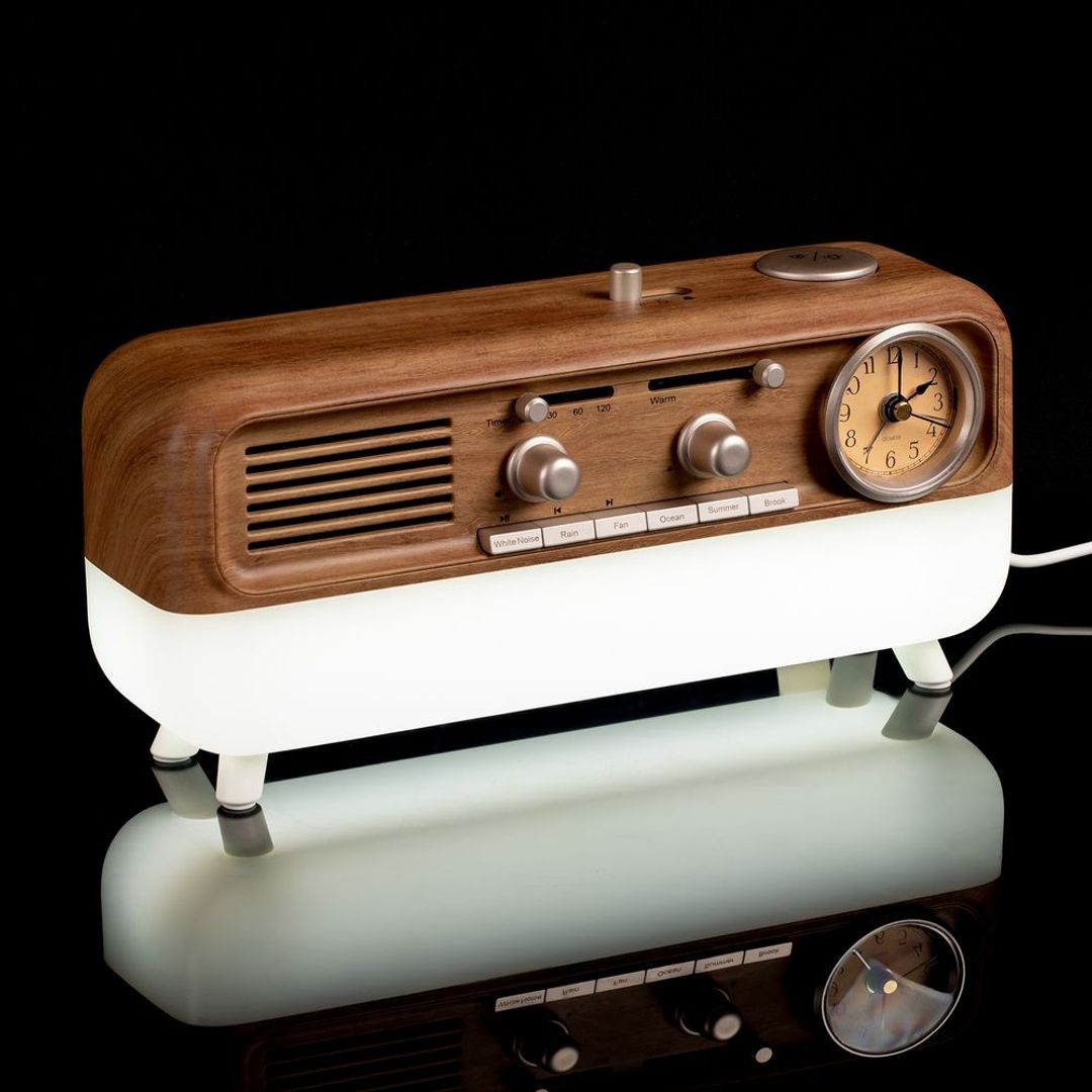 Ретро Bluetooth-колонка с часами и подсветкой Multiverse Ретро Bluetooth-колонка с часами и подсветкой Multiverse