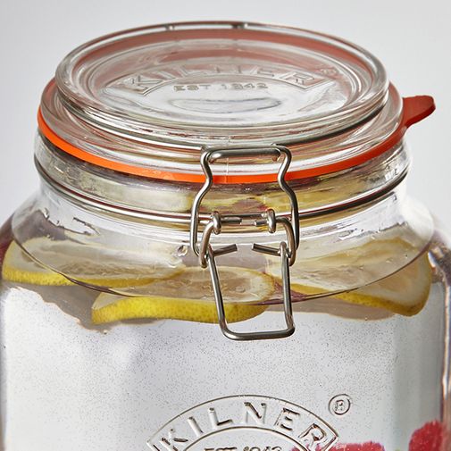 Набор из 2-х диспенсеров на подставке Kilner (2.1 л и 3,1 л) Набор из 2-х диспенсеров на подставке Kilner (2.1 л и 3,1 л)