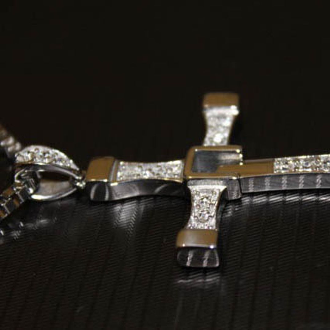 Крест Доминика Торетто Крест Доминика Торетто