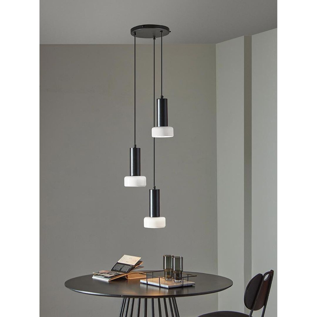 Светильник подвесной каскадный Fungus, 15х25 см, 3 плафона, белый/черный